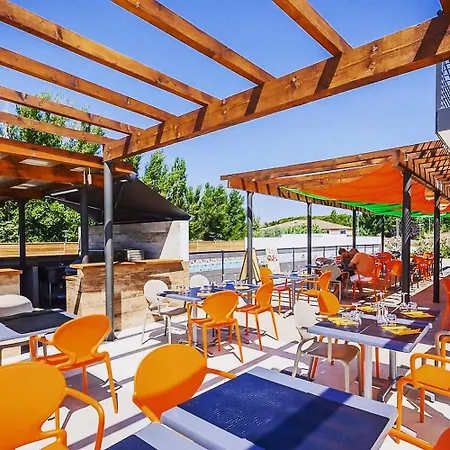 Adonis Aix En Provence 3* אקס-אן-פרובאנס